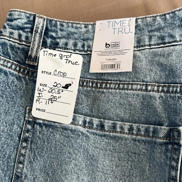 NWT Time and Tru jeans - Picture 3 of 10